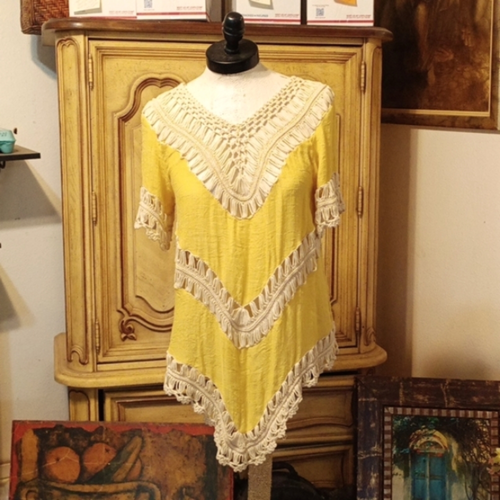 Women Top Yellow Boho Mix Media Macrame shirt blouse UMGEE sz M OMG HIPPIE